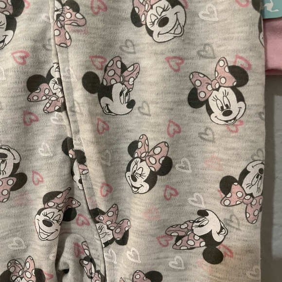 NWT Baby Disney Minnie Mouse Romper Size: 9M Color: Gray - Picture 10 of 11